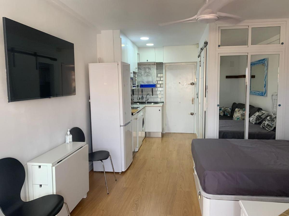 Sweet Home Benalmadena, Estudio Con Vistas Al Mar Y Excelente Conexion Wifi, Para No Fumadores, Con Piscinas, Sea Views, With Swimming Pools, Completely Renovated, Ideal For Older People, Bright With Morning Sun, No Smoking Exteriér fotografie